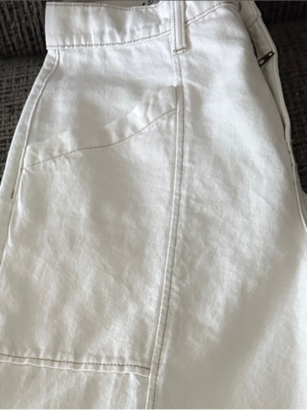 a.n.a High-Rise White Patch-Front Women’s Jeans - Picture 12 of 15